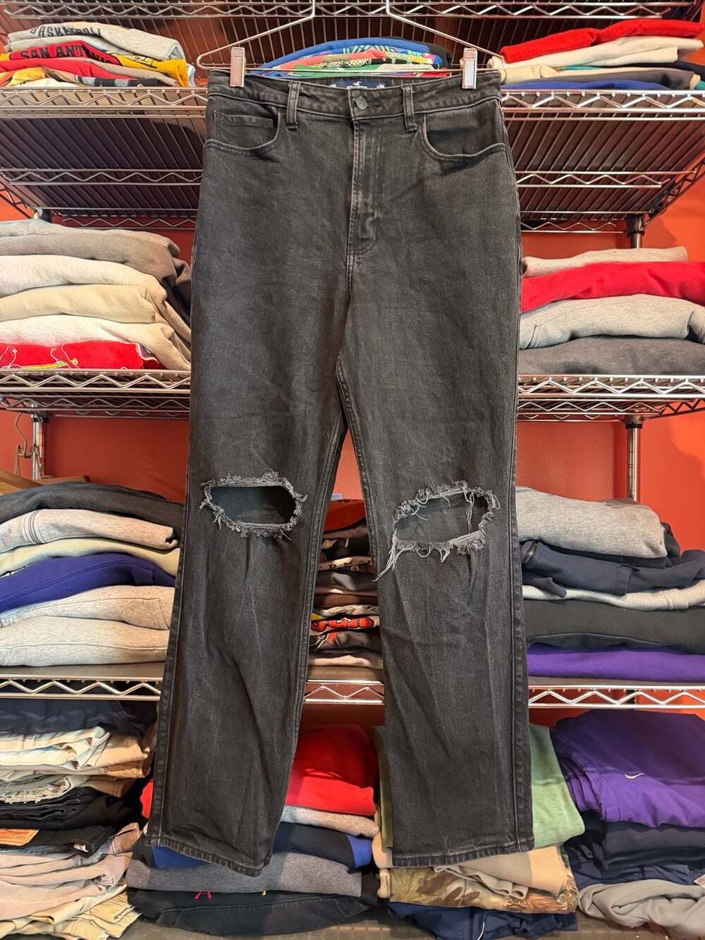 Hollister Ultra High Rise 90s style Straight Jeans Size 10R Black Distressed